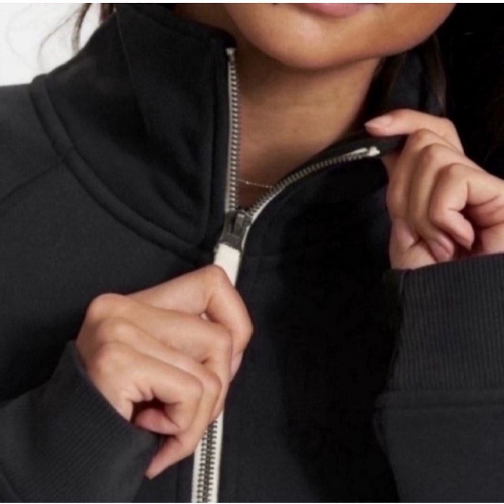 Vuori Restore Sweatshirt Half Zip Boxy Washed Small Black - Picture 2 of 8